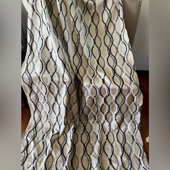 53”x 72”" Studio Curtains - Picture 9 of 16